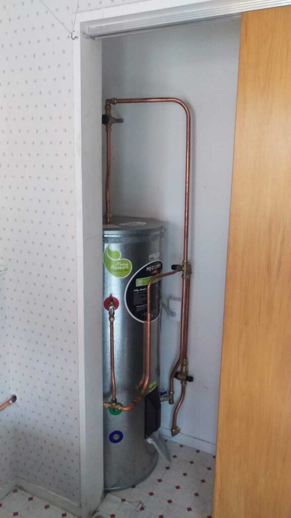 gas hot water installation lower hutt